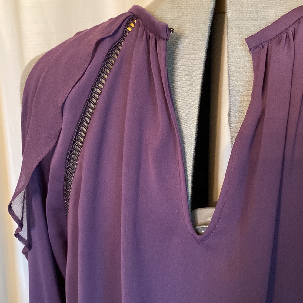 Beautiful Ramy Brook cold shoulder blouse - Picture 6 of 9